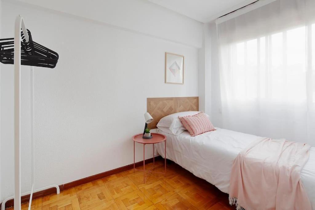 Apartamento Maura 2 Dormitorios Oviedo Zewnętrze zdjęcie